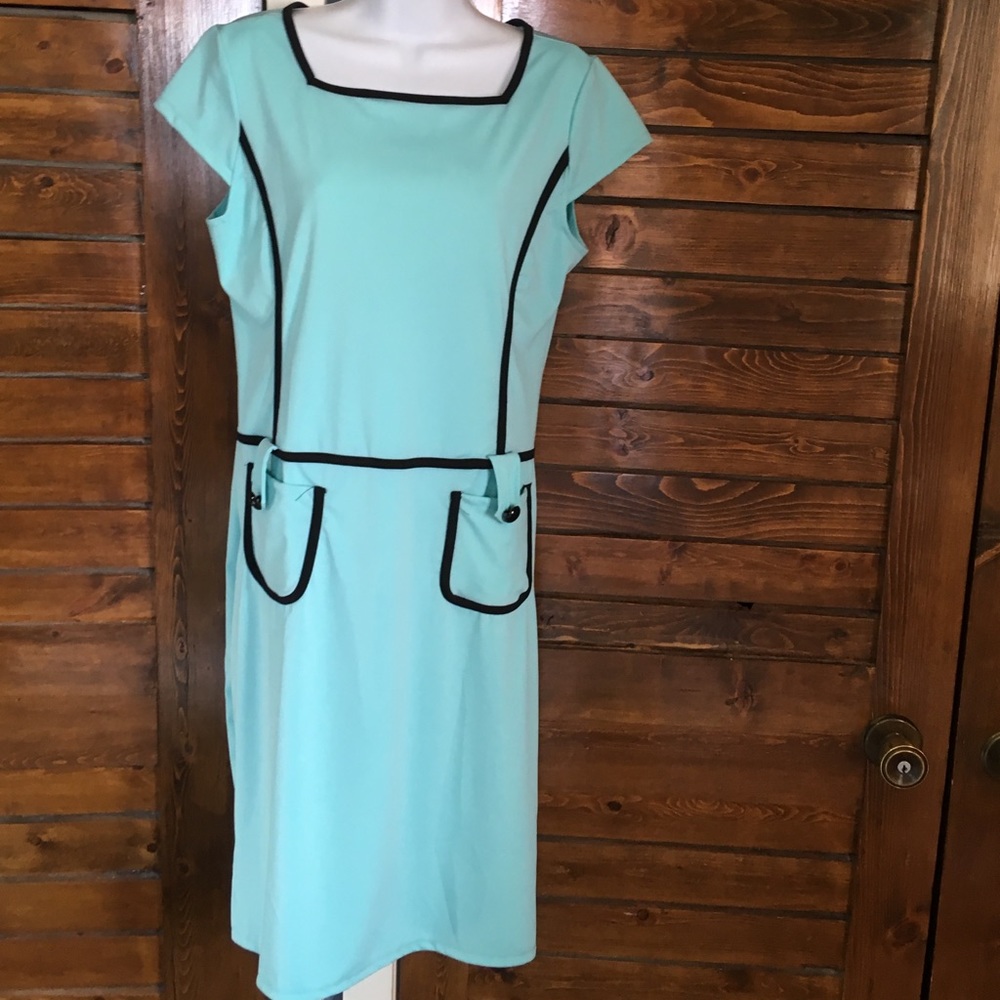 Women’s dresses